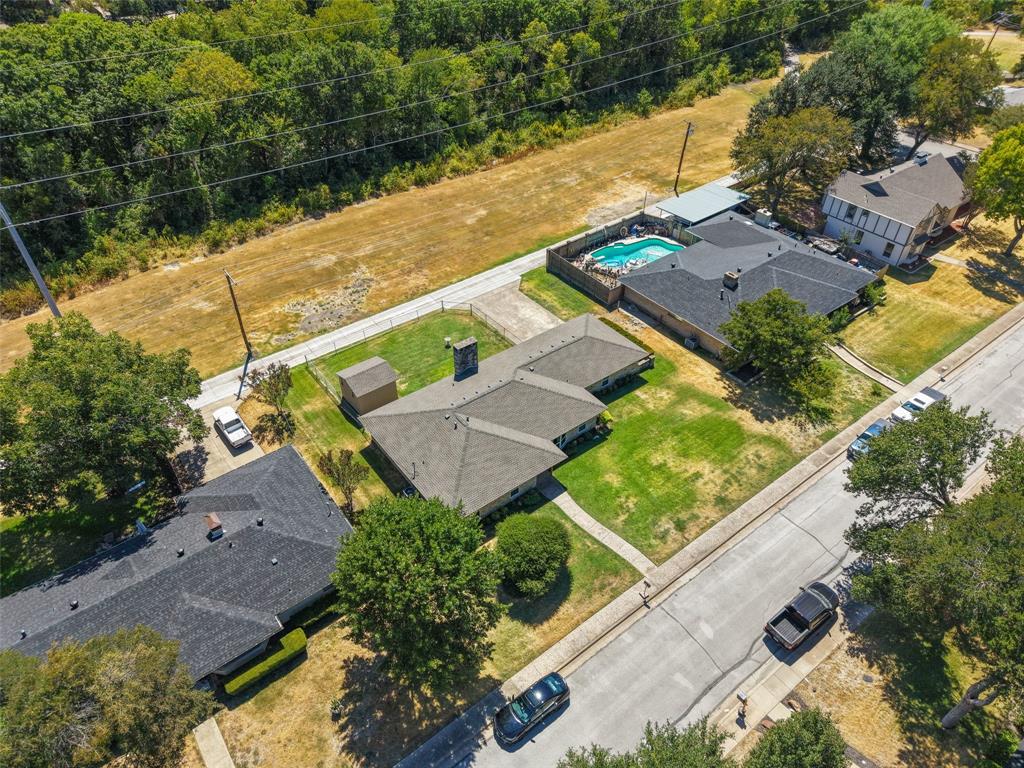 336 Woodbrook Drive Property Photo 31
