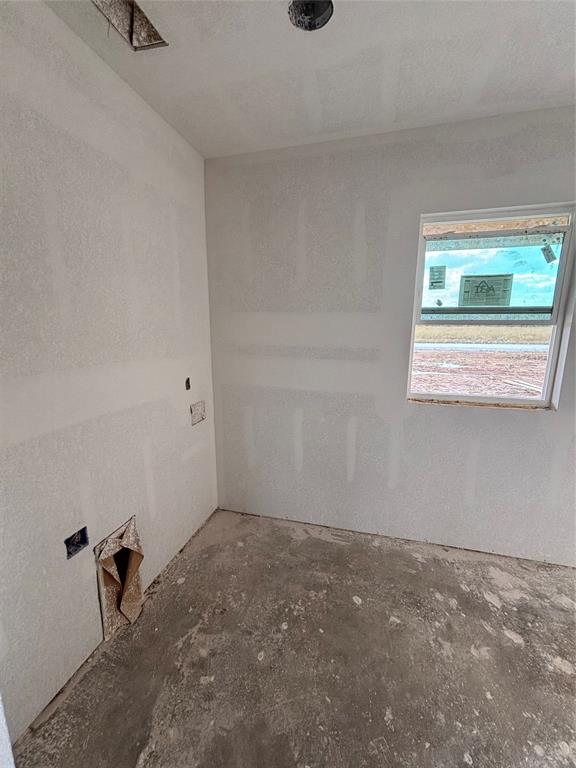 12151 Pr 319 Property Photo 8
