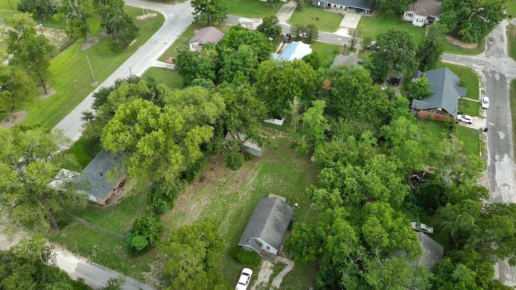 706 Spruce Street Property Photo 7