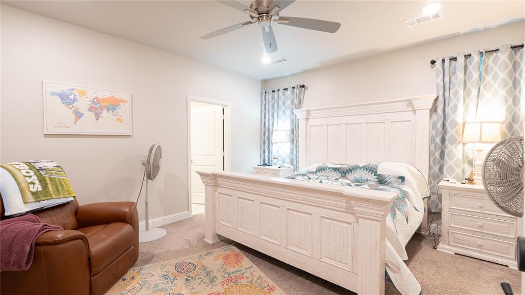 1215 Sanger Property Photo 11