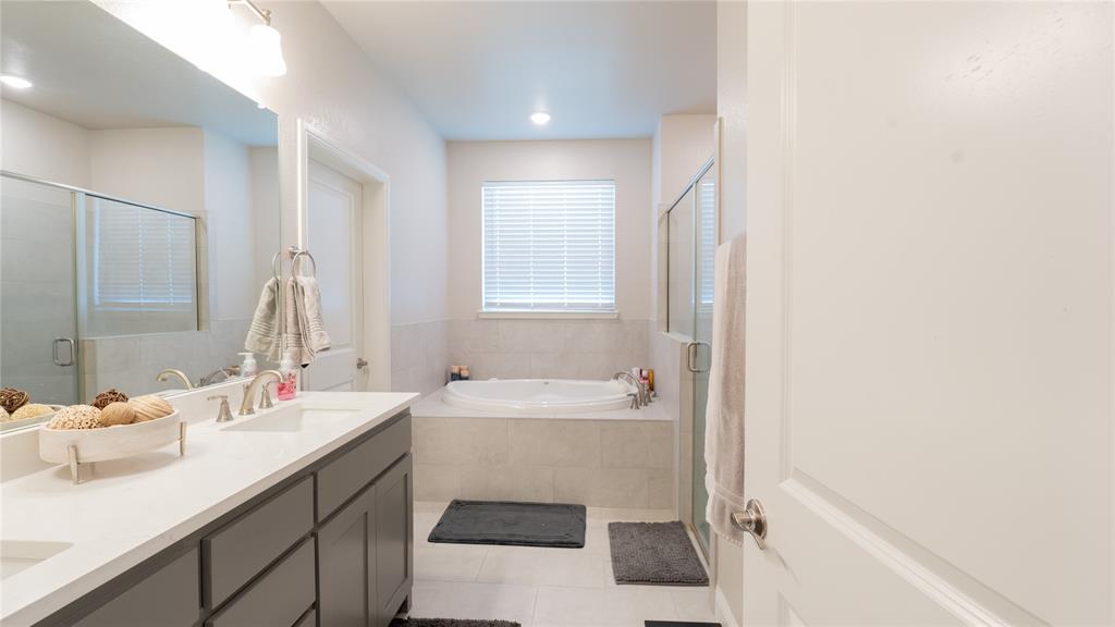 1215 Sanger Property Photo 13