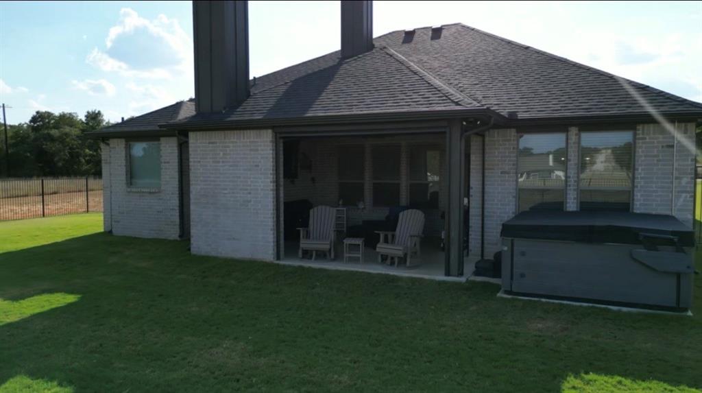 1215 Sanger Property Photo 19