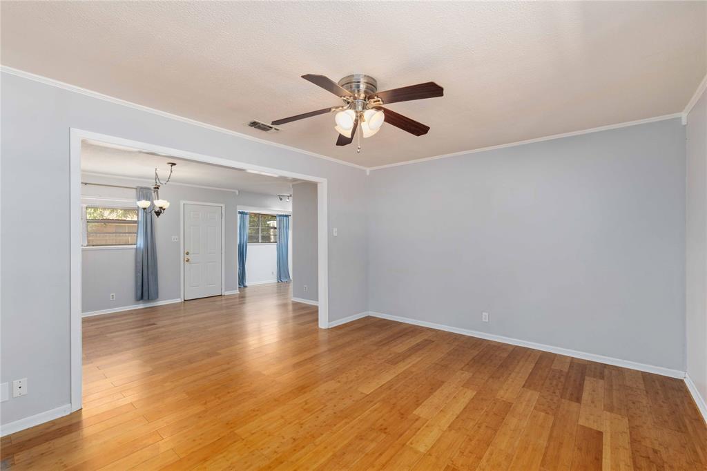 2103 16th Street Property Photo 4