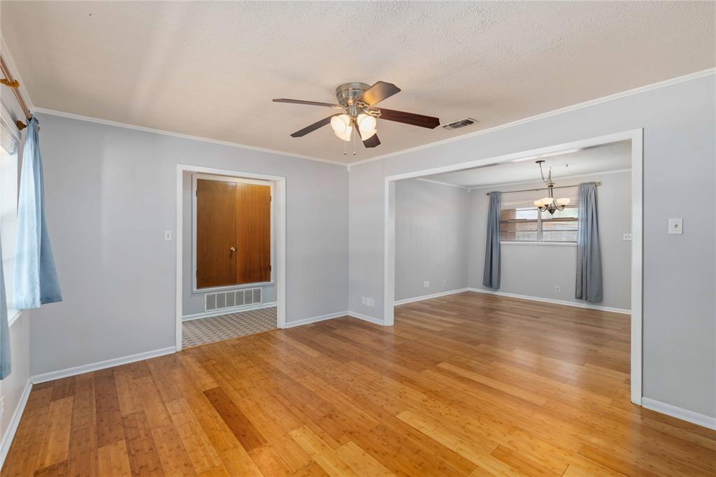 2103 16th Street Property Photo 6