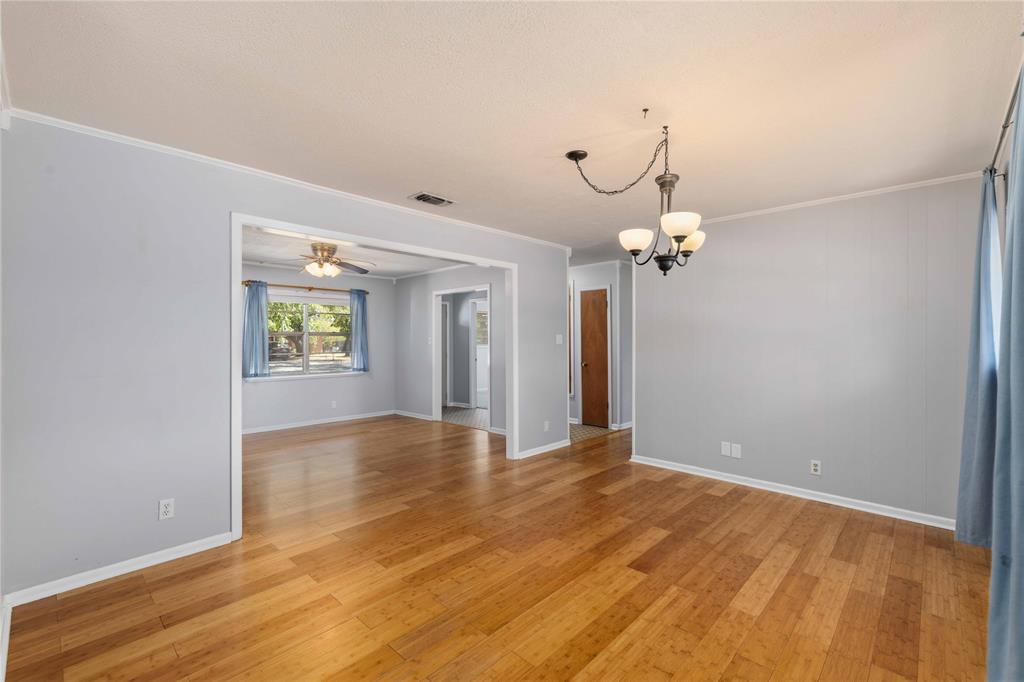 2103 16th Street Property Photo 9