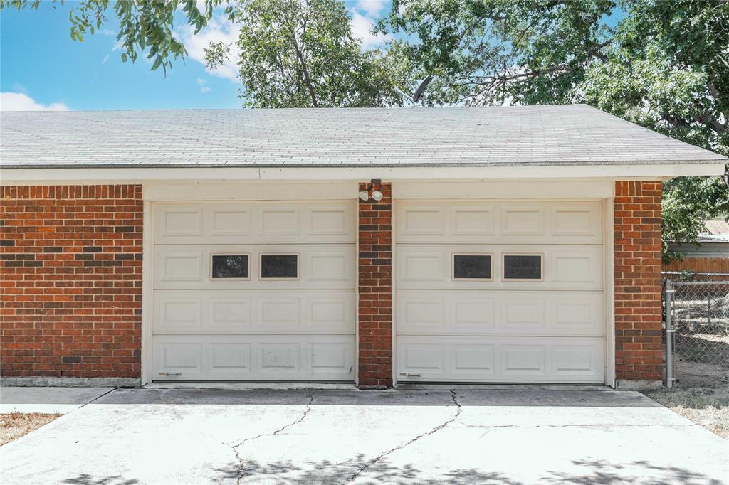 2103 16th Street Property Photo 22