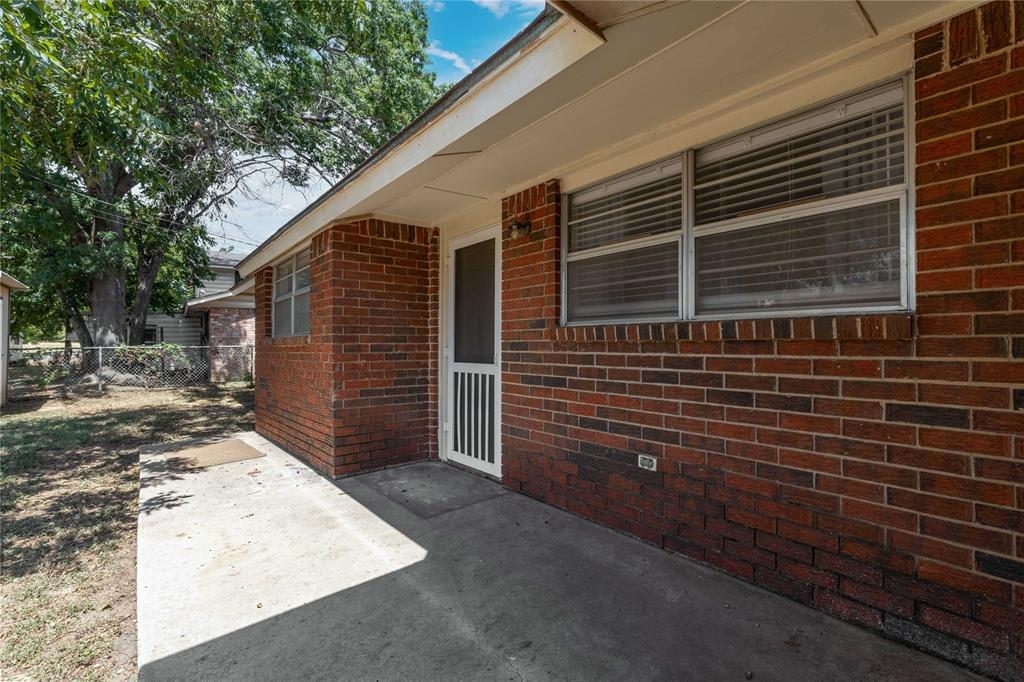 2103 16th Street Property Photo 24