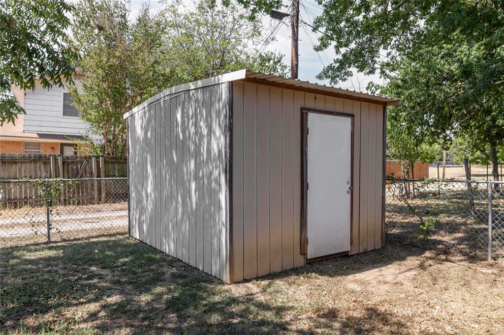 2103 16th Street Property Photo 28