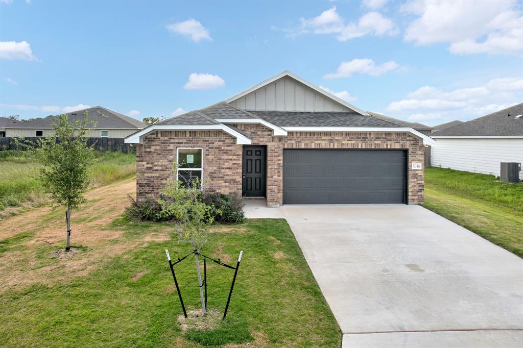 3016 Titus Court Property Photo 1