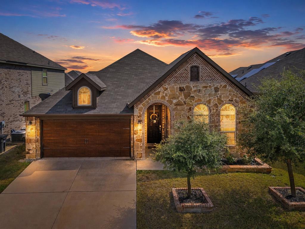 5605 SALT SPRINGS Drive Property Photo 1