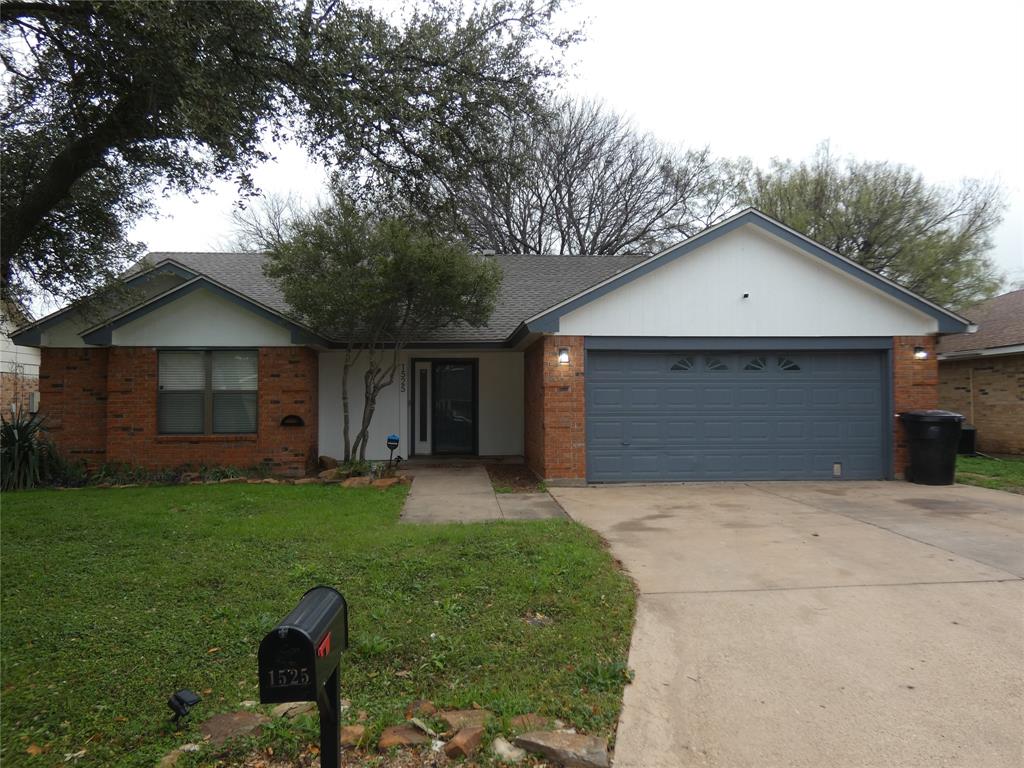 1525 Seamans Way Property Photo 1