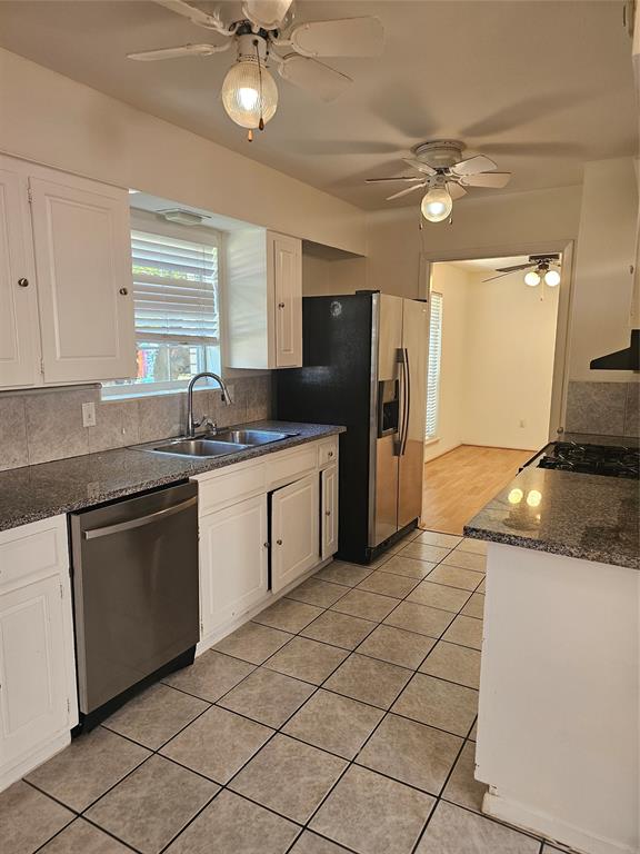 7016 Briarmeadow Drive Property Photo 2
