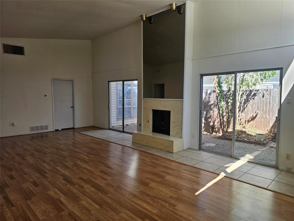 7016 Briarmeadow Drive Property Photo 12
