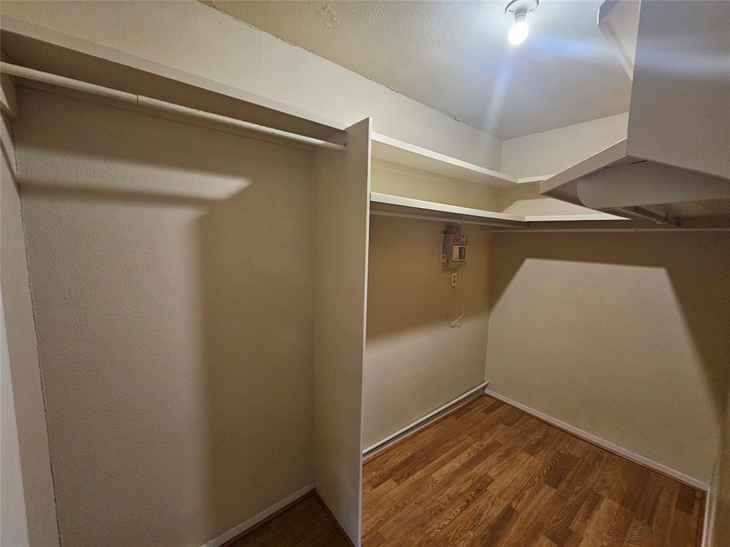 7016 Briarmeadow Drive Property Photo 25
