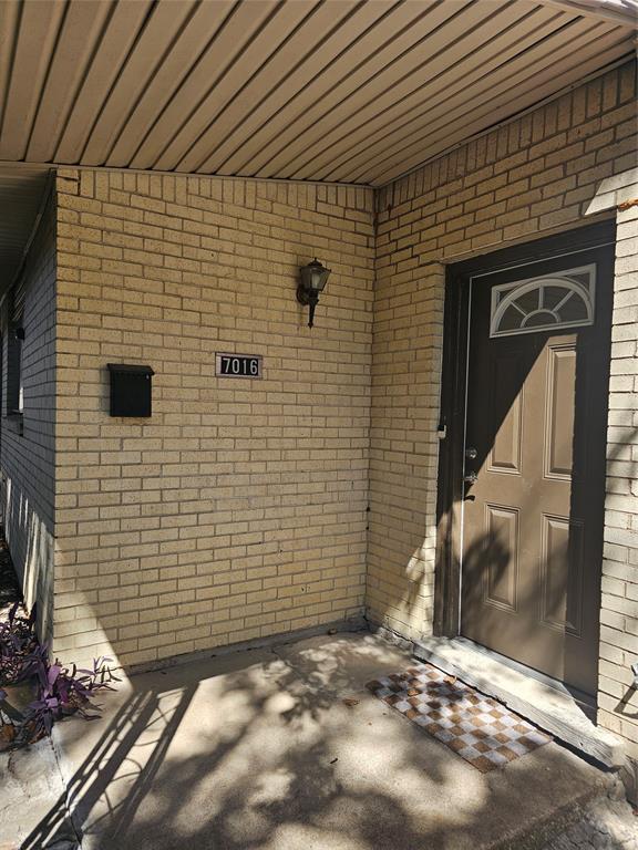 7016 Briarmeadow Drive Property Photo 33