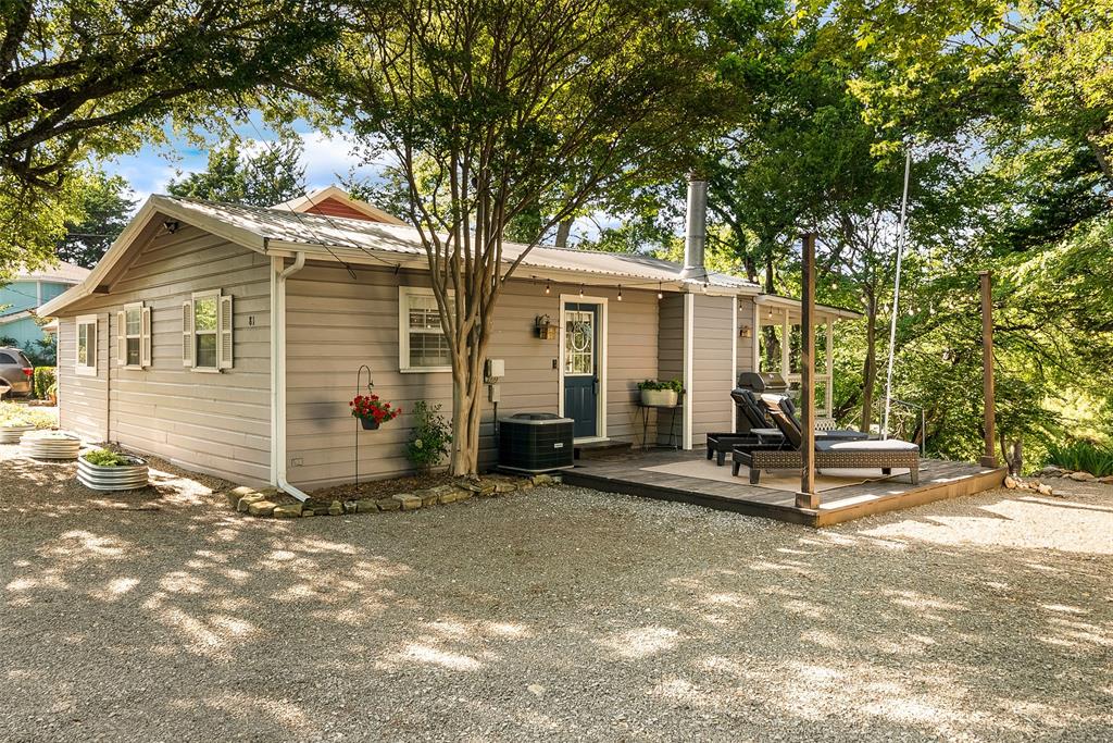 81 Windsor Drive Property Photo 10