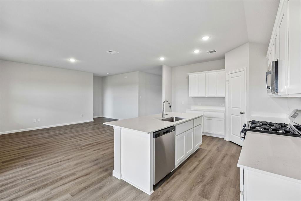 1208 Moon Ranch Road Property Photo 5