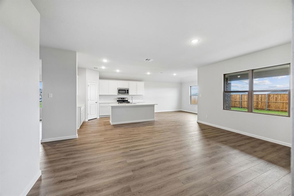 1208 Moon Ranch Road Property Photo 6