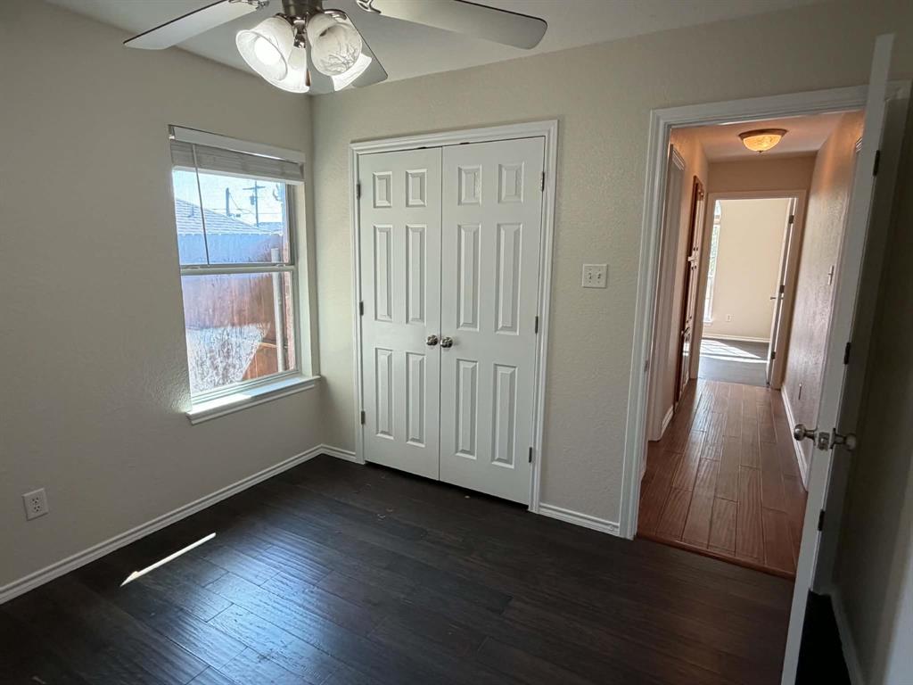 1231 W Hyman Street Property Photo 12