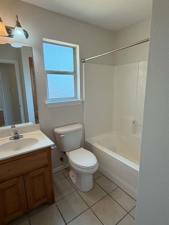 1231 W Hyman Street Property Photo 14