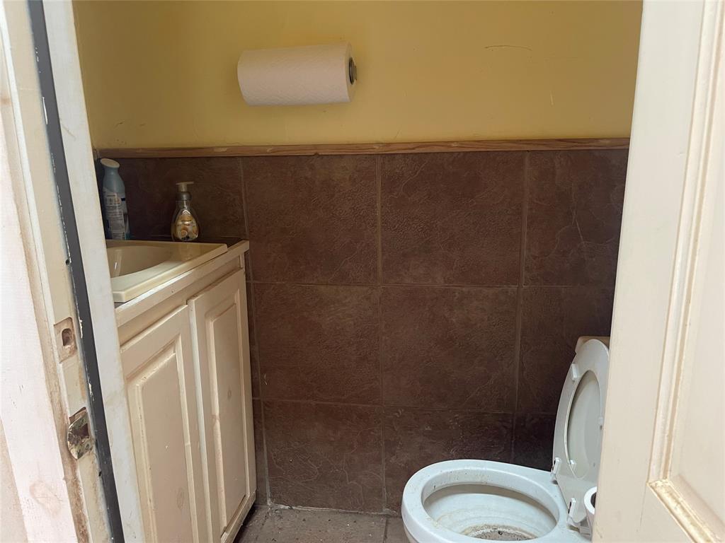 506 Main Street Property Photo 15