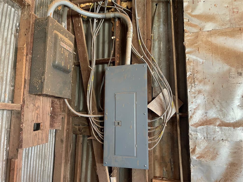 506 Main Street Property Photo 18