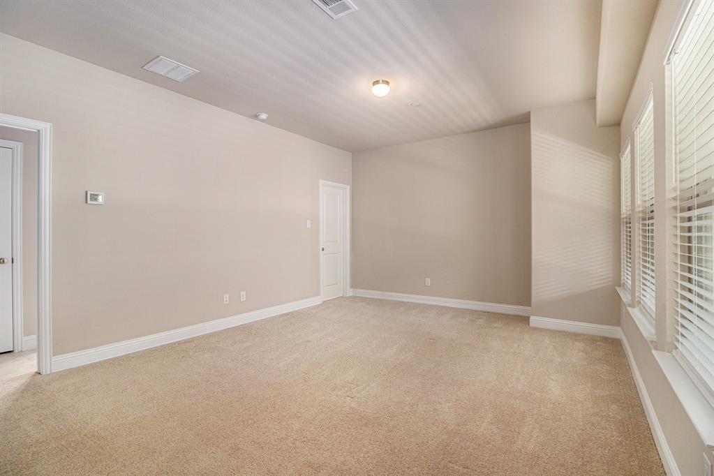 315 Ferndale Street Property Photo 23
