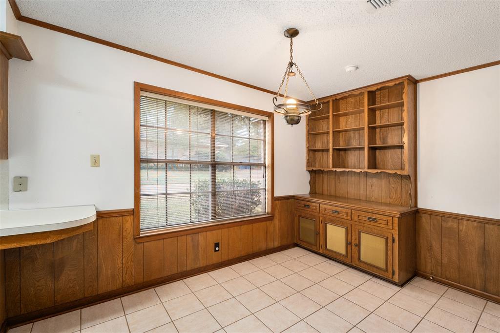 925 Bradley Drive Property Photo 15