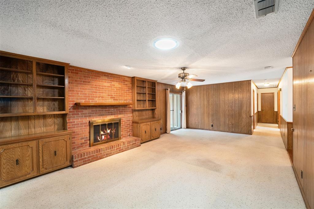 925 Bradley Drive Property Photo 19