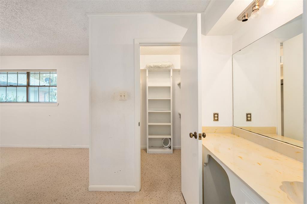925 Bradley Drive Property Photo 27