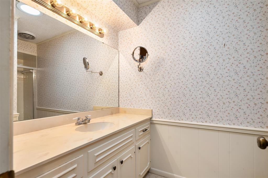 925 Bradley Drive Property Photo 29