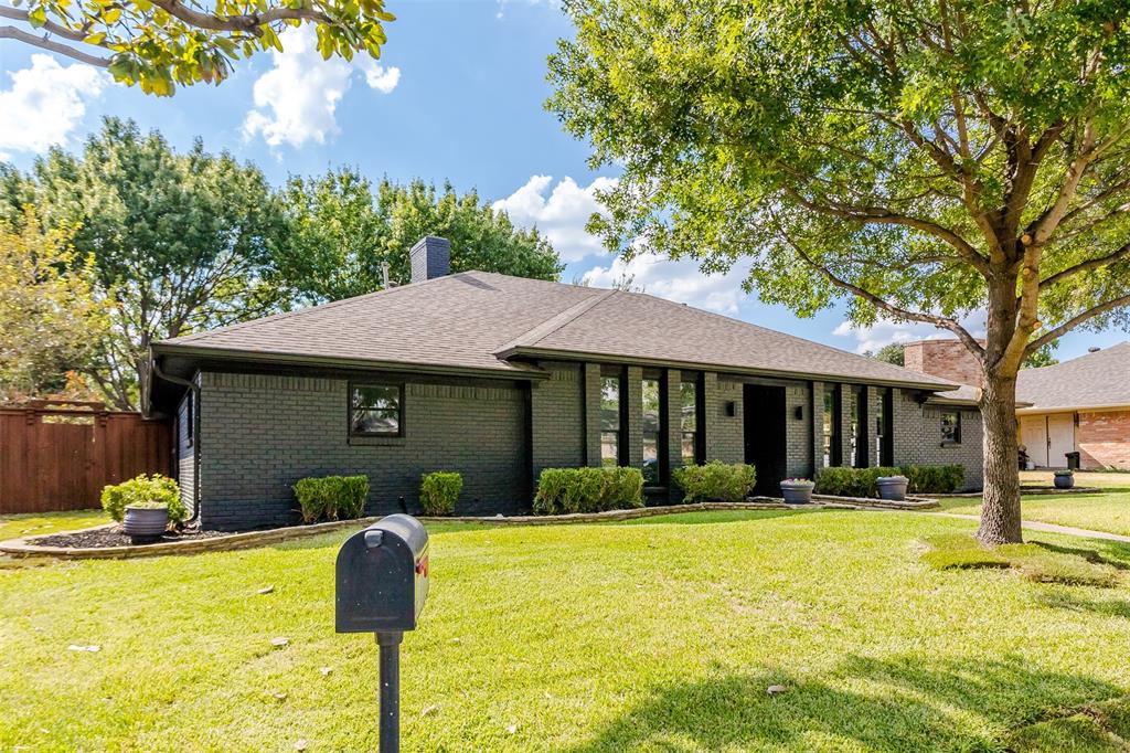 16801 Thomas Chapel Drive Property Photo 3