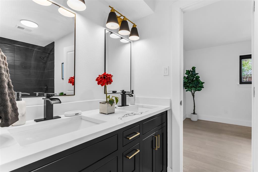 16801 Thomas Chapel Drive Property Photo 34