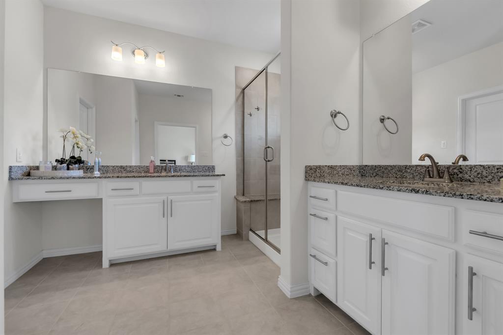 4524 Meadow Hawk Drive Property Photo 21