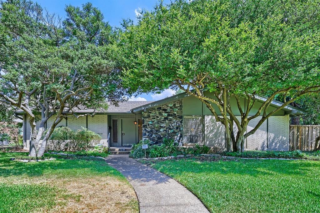 7149 Blairview Drive Property Photo 3