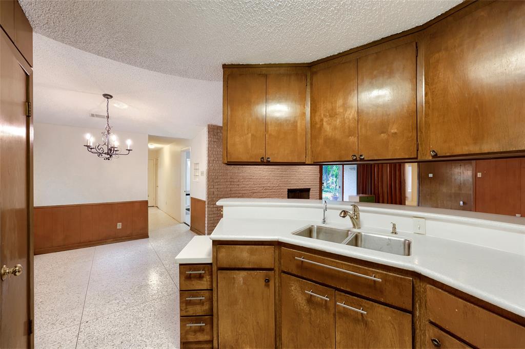 7149 Blairview Drive Property Photo 11