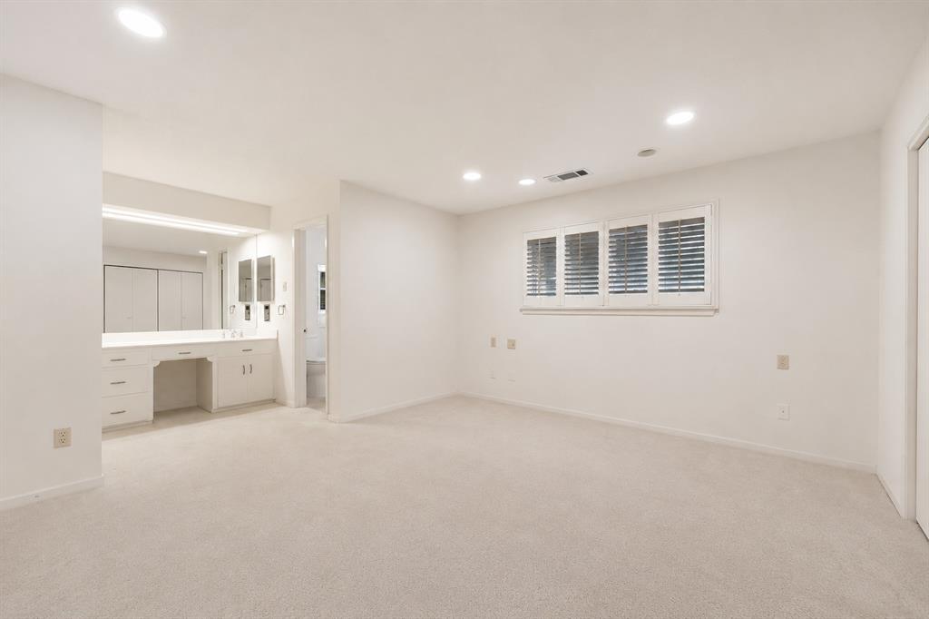 7149 Blairview Drive Property Photo 14