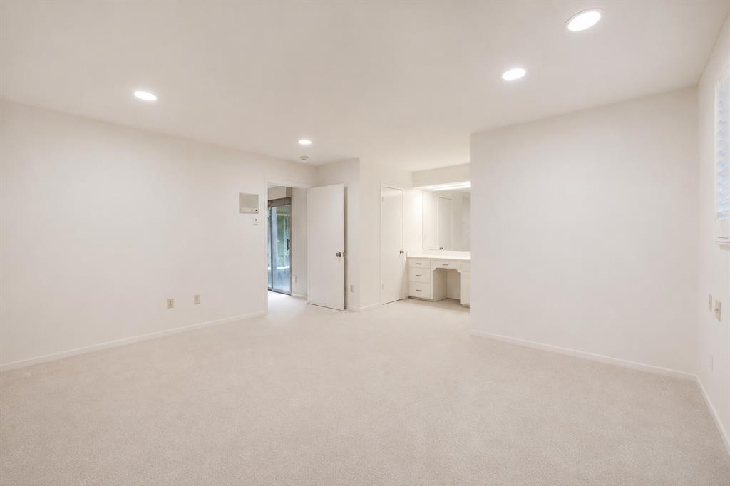 7149 Blairview Drive Property Photo 15