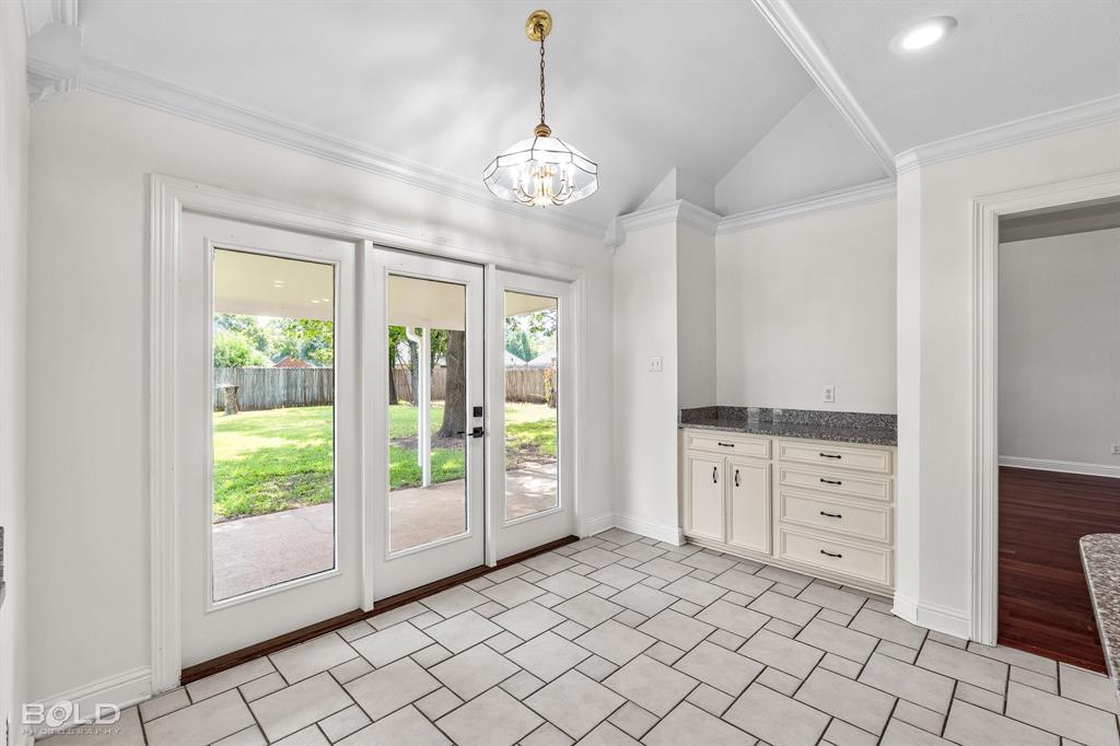 1808 Emberwood Circle Property Photo 15