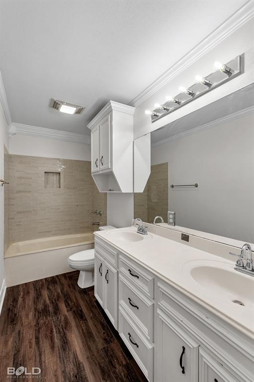 1808 Emberwood Circle Property Photo 24