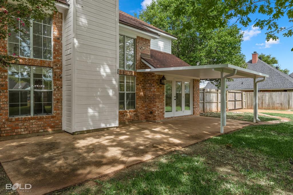 1808 Emberwood Circle Property Photo 28