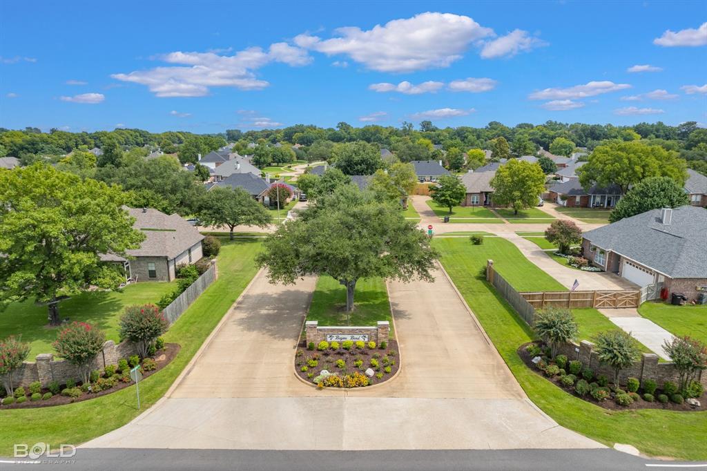 1808 Emberwood Circle Property Photo 33