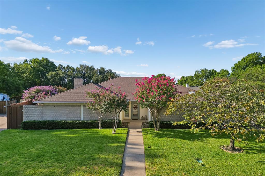 2414 Acacia Street Property Photo 1
