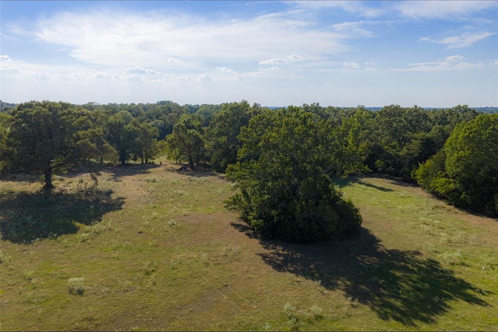0 Cr-3516 Property Photo 5
