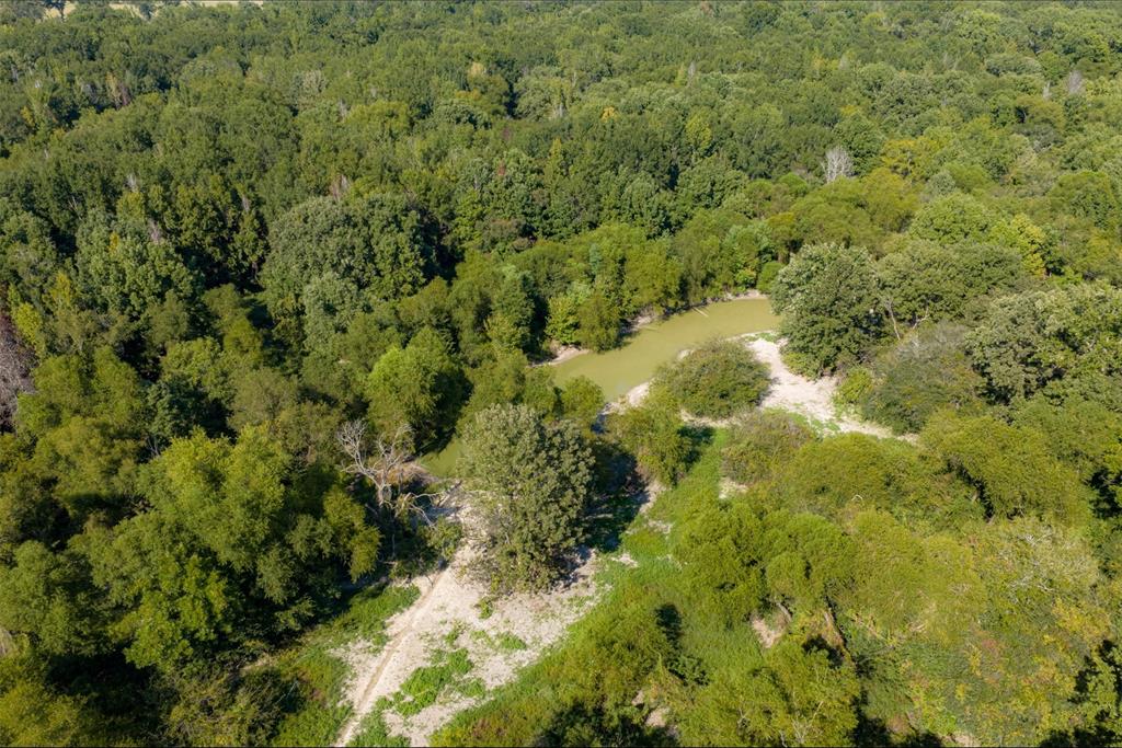 0 Cr-3516 Property Photo 31