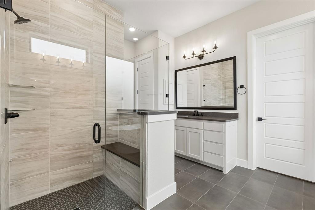 9368 Scarlet Flower Road Property Photo 15