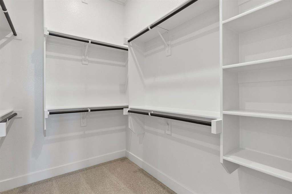9368 Scarlet Flower Road Property Photo 17