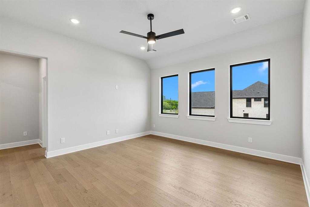 9368 Scarlet Flower Road Property Photo 21