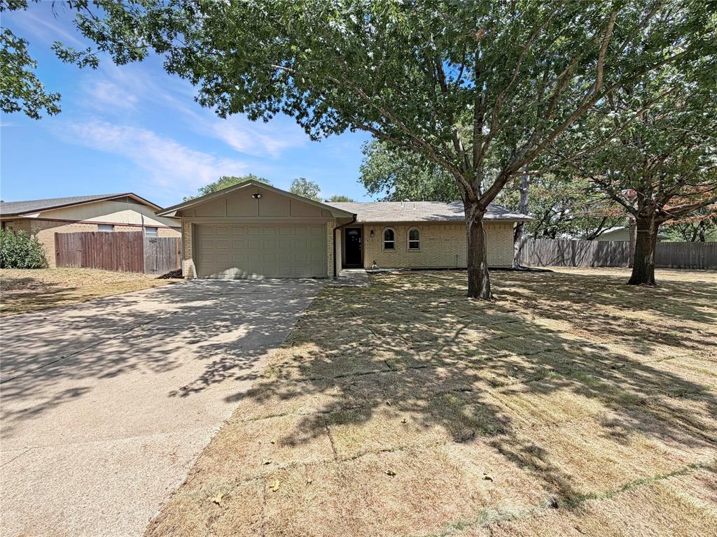 604 Todd Court Property Photo 1