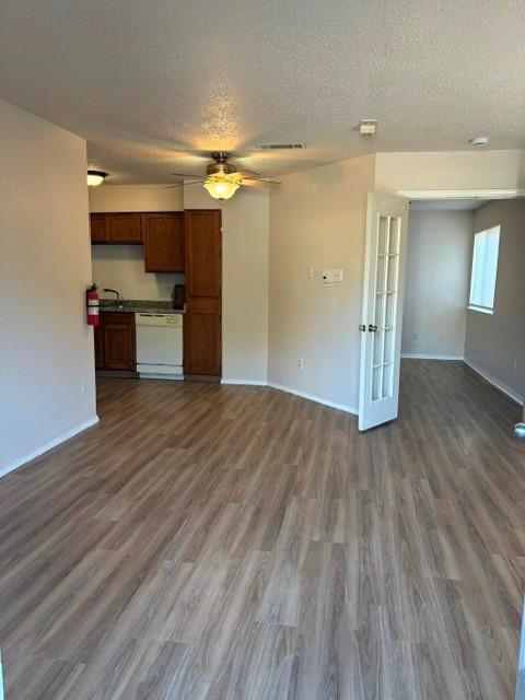9839 Walnut Street 103 Property Photo 3